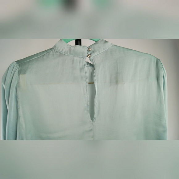Forever 21 Pastel Blouse - Picture 3 of 5